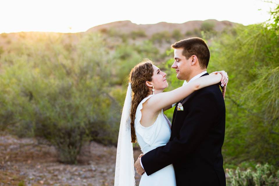 Newlyweds in the desert