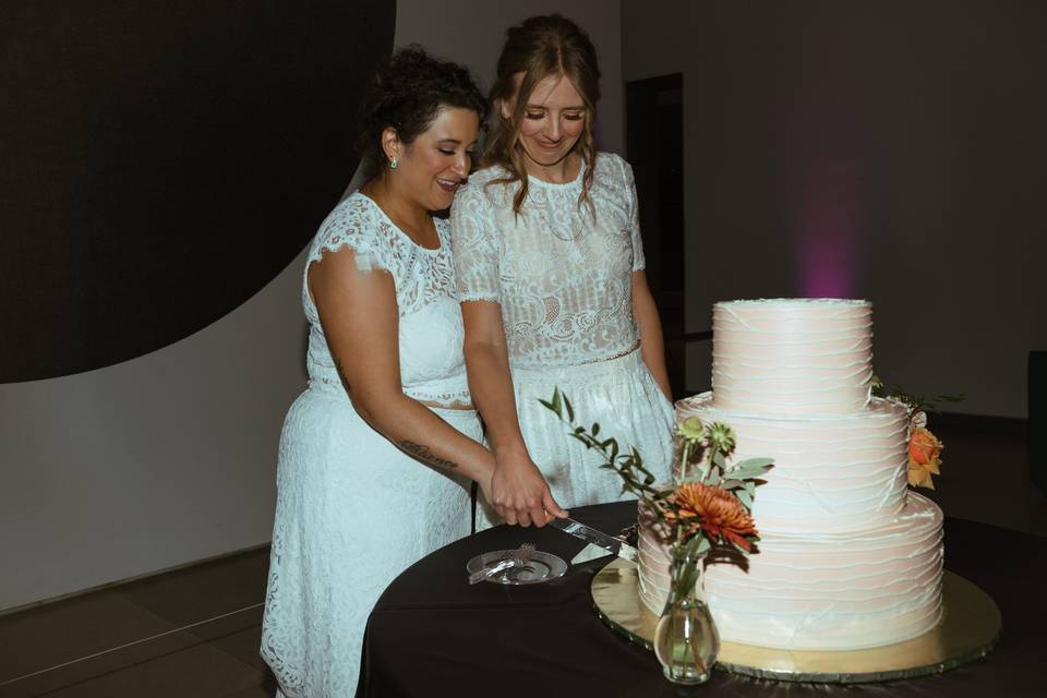 Cake cutting!