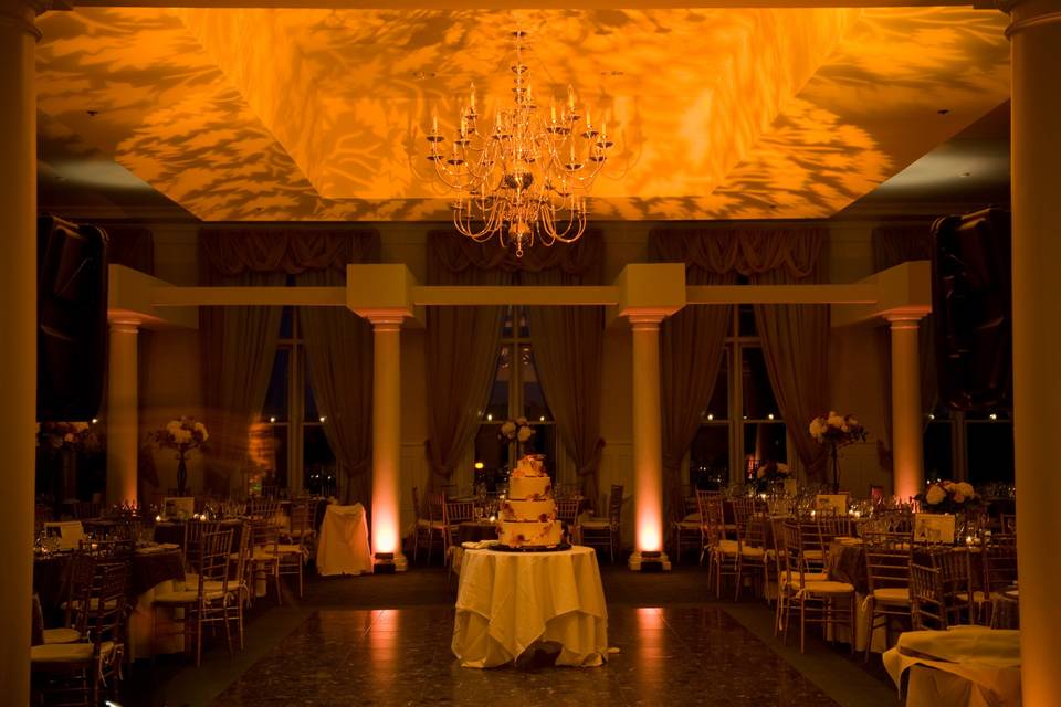 Reception set-up and uplighting