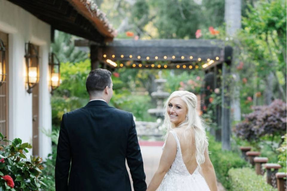 Ceremony at Casa Romantica