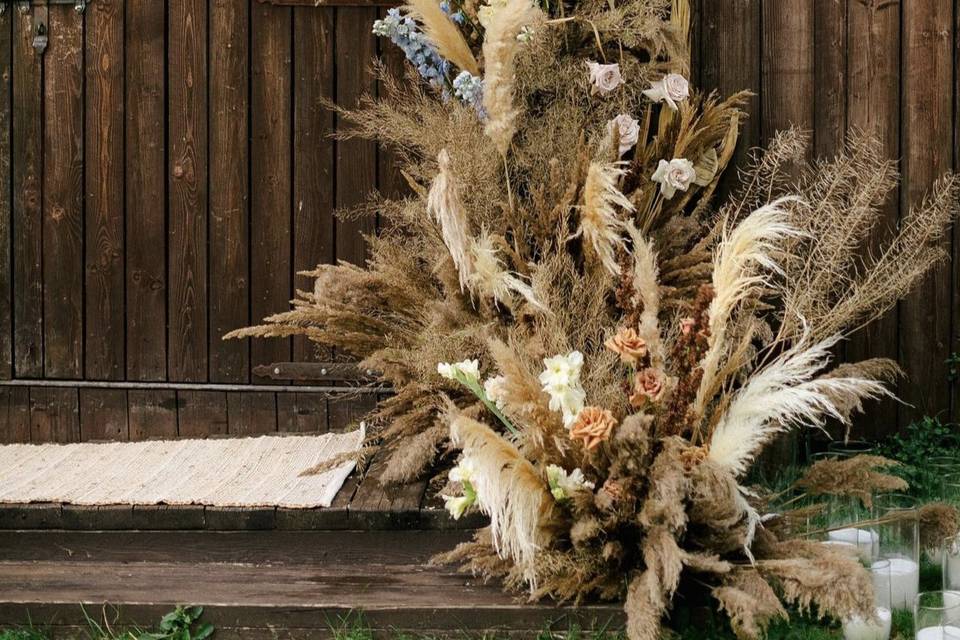 Boho wedding arch