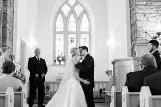 Pittsburgh Wedding Officiant