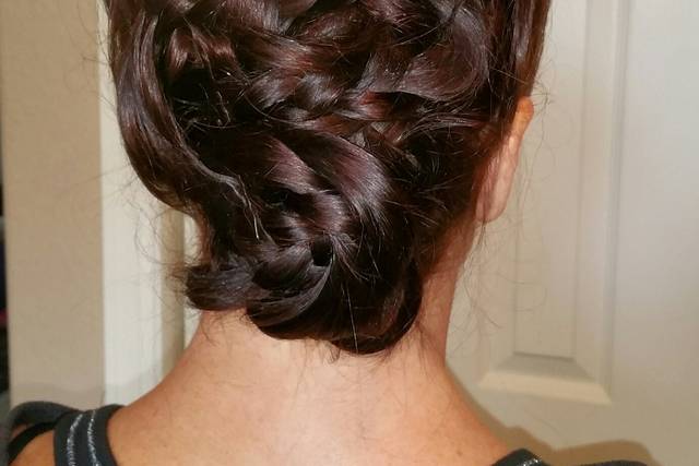 Updo details