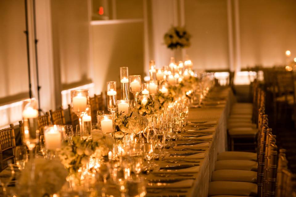 Long table arrangement