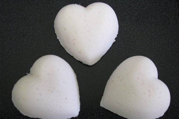Heart Shaped Scented Bath Bombs for Wedding Favors