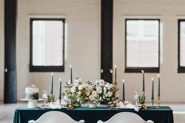 Sweetheart table