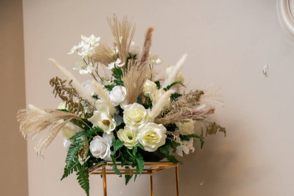 Sweetheart table