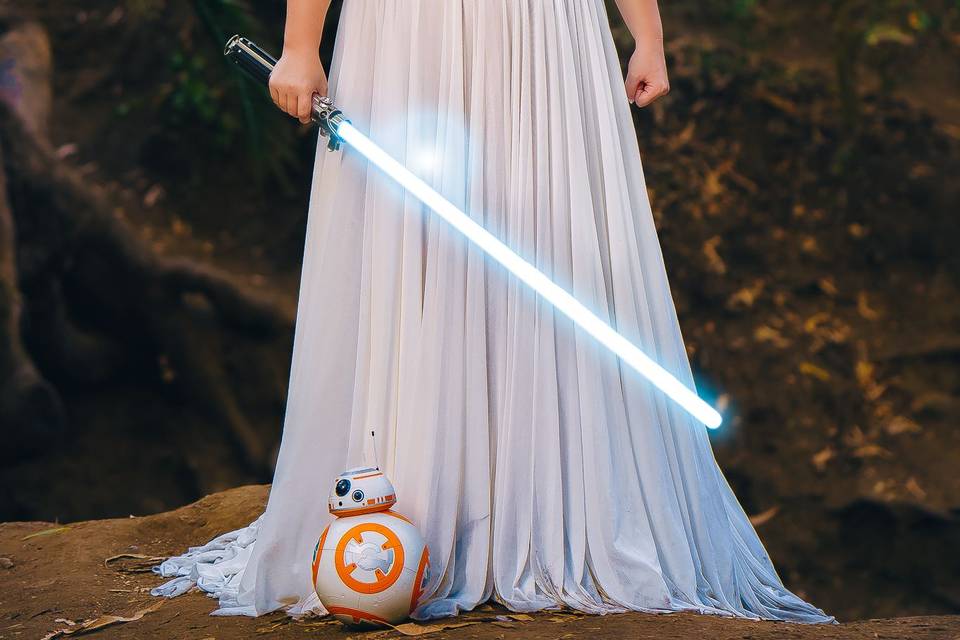 Rey inspired bride