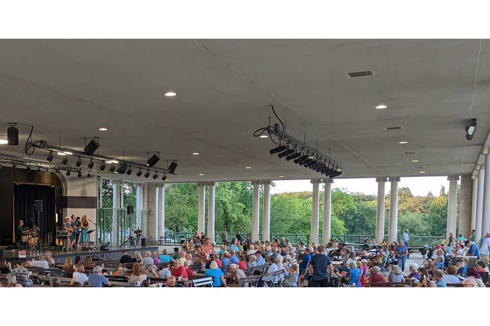 Como Lakeside Pavilion