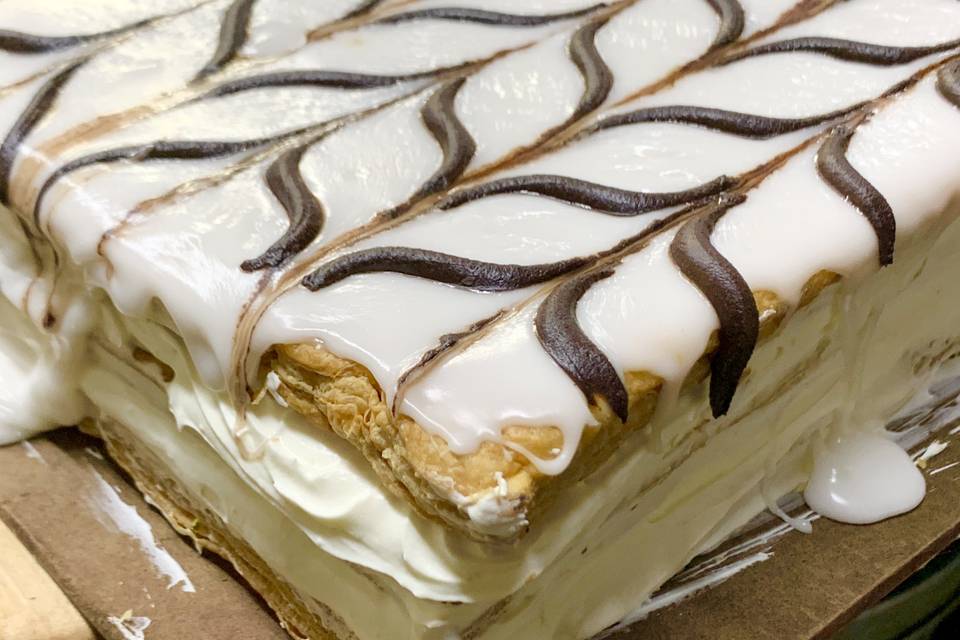 French Cream Napoleon Cake