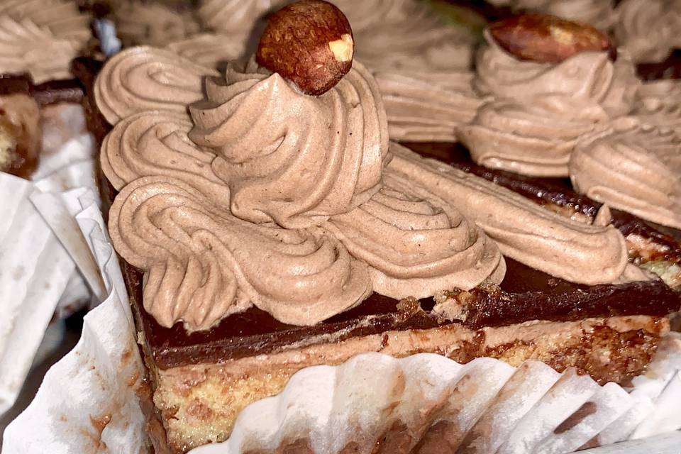 Nutella Mousse Cake