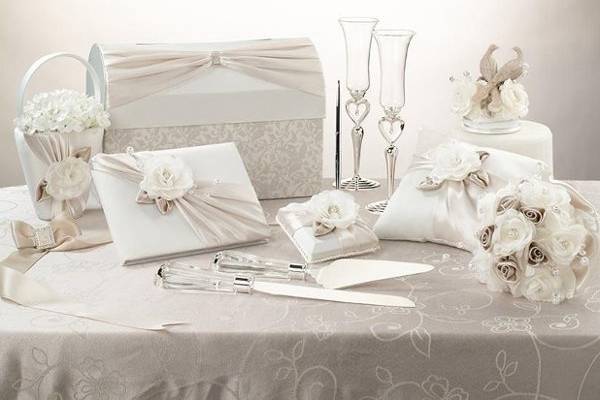 BridesVillage Wedding Accessories