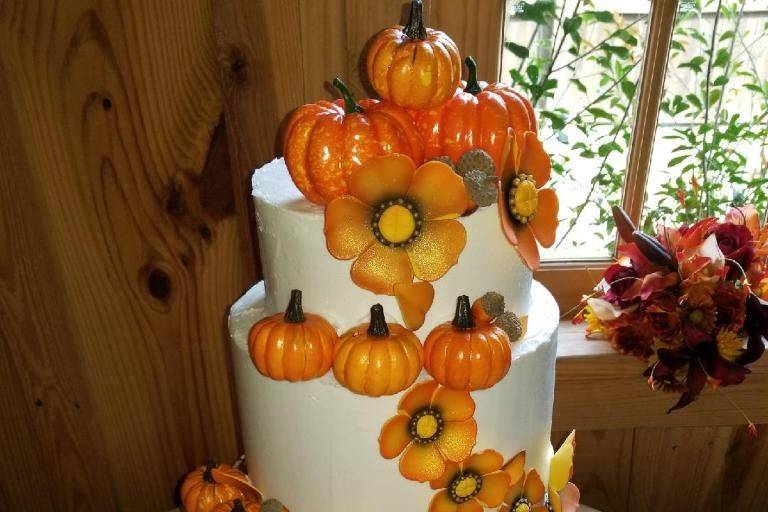 Pumpkin wedding cake