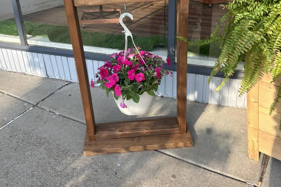 Peppers Flowers Shop and Balloons
