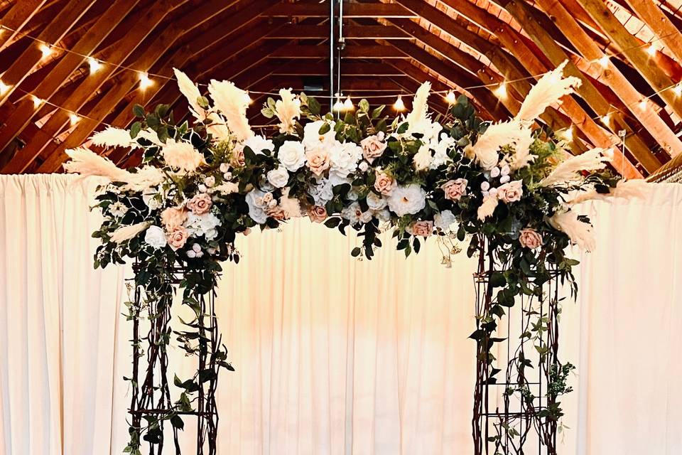 Custom arch with pampas grass