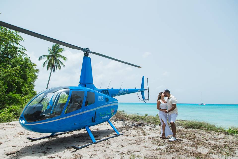 Marriage proposal, helicopter