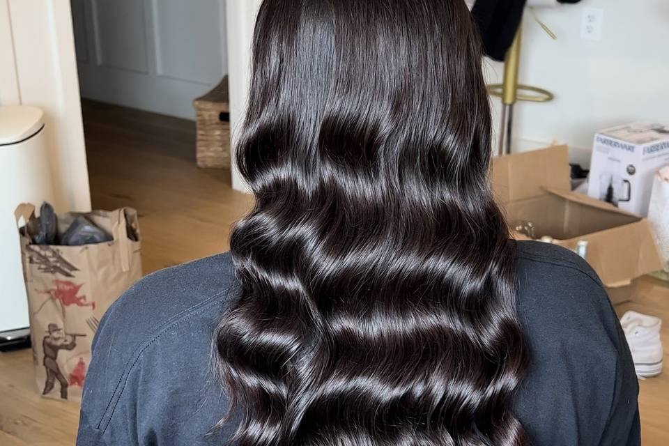 Glam Waves