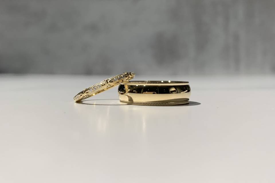 Yellow Gold Wedding Bands