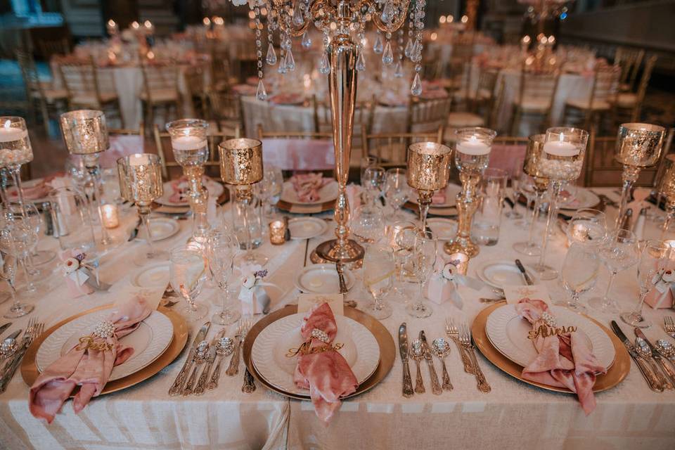 Rose gold table décor