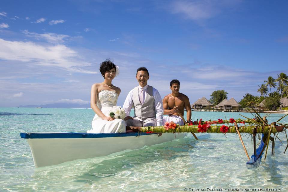 Beach wedding in Bora Bora