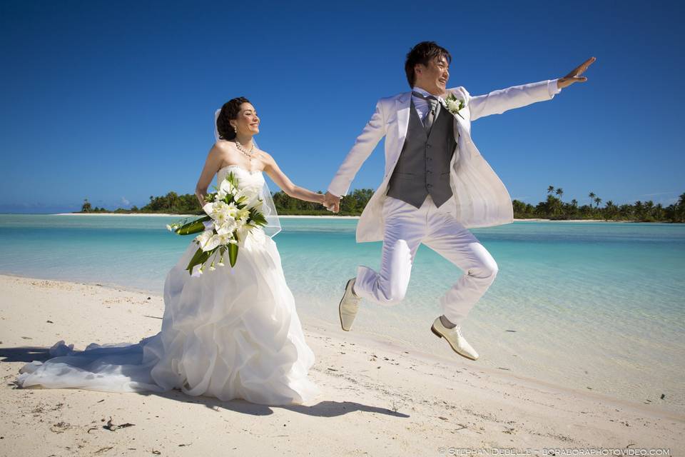 Romantic wedding in Tupai - French Polynesia