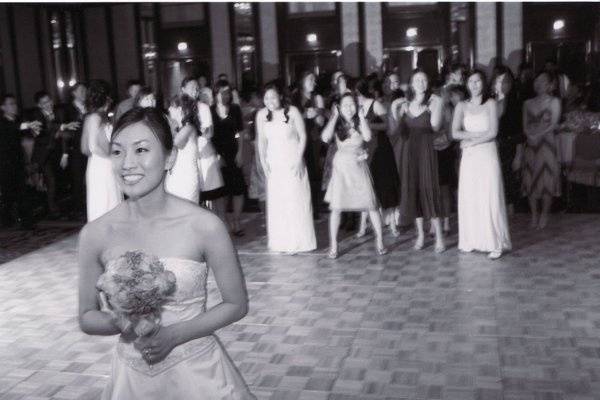 Jennie gets ready to throw her bouquet.