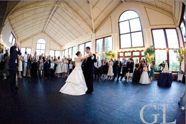 A beautiful wedding reception for Danielle & Ryan at Raspberry Plain in Leesburg, VA