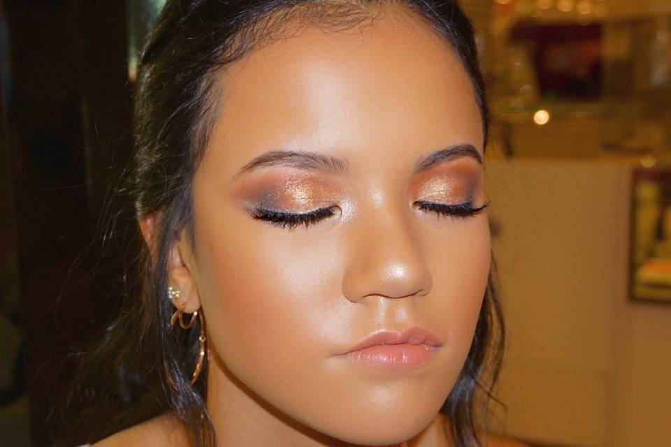 Bronzed bride gold shimmer