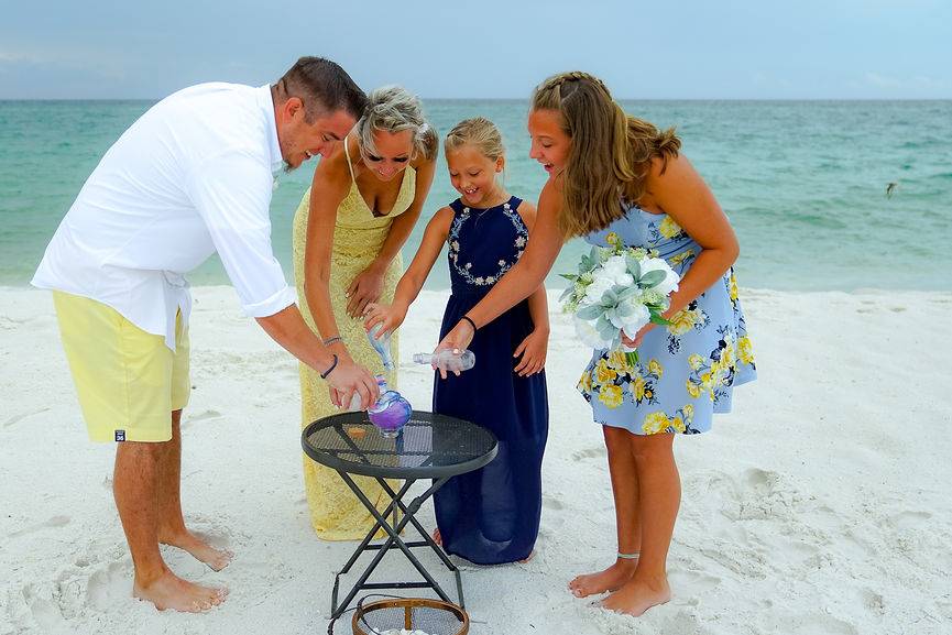 Color sand ceremony