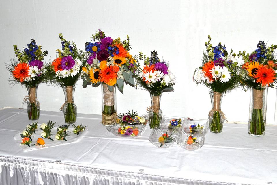 Bridal party flowers