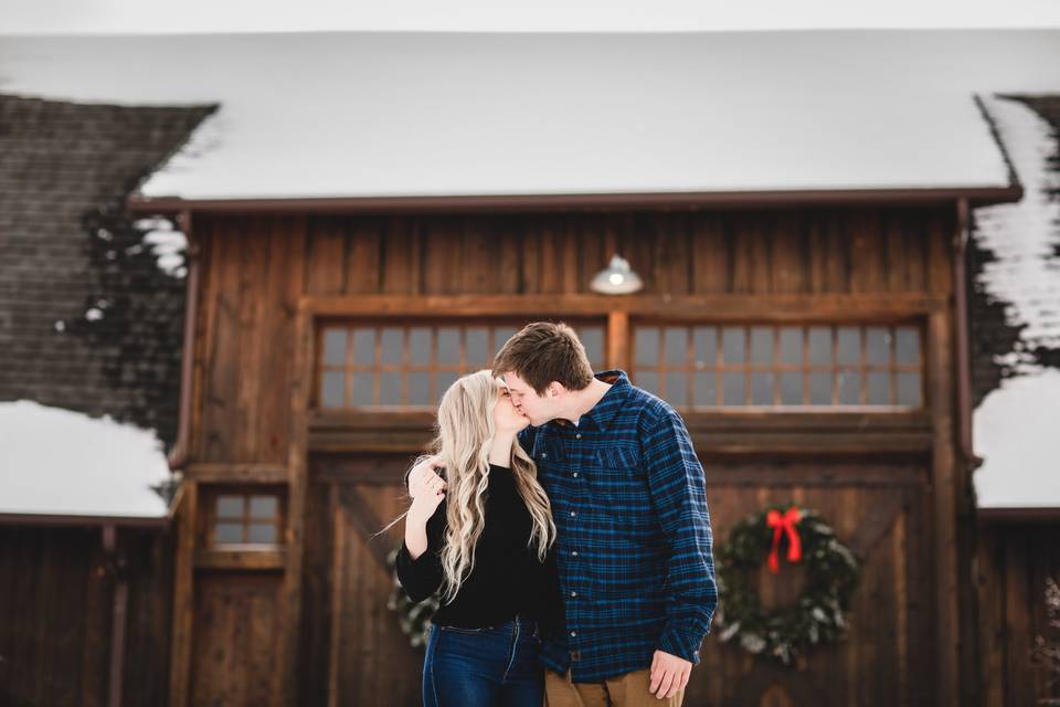 Winter Engagement Kisses