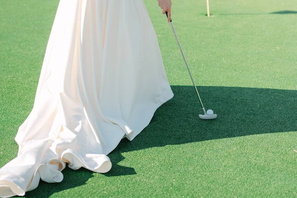 Bride takes on putting