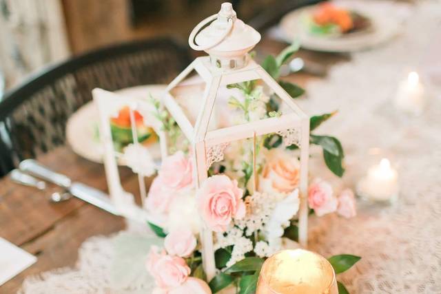 Centerpiece styling
