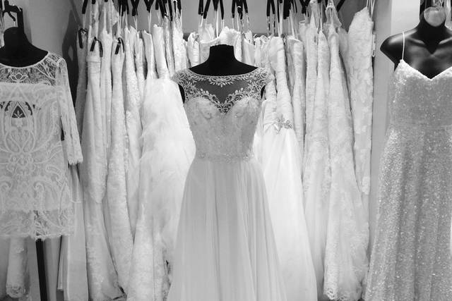 Wedding Dress Rental in Oahu