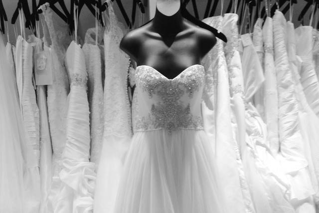 Wedding Dress Rental in Oahu