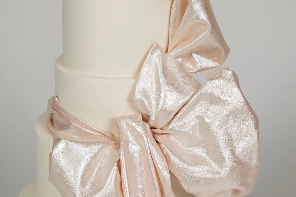 Edible Tufted Bow