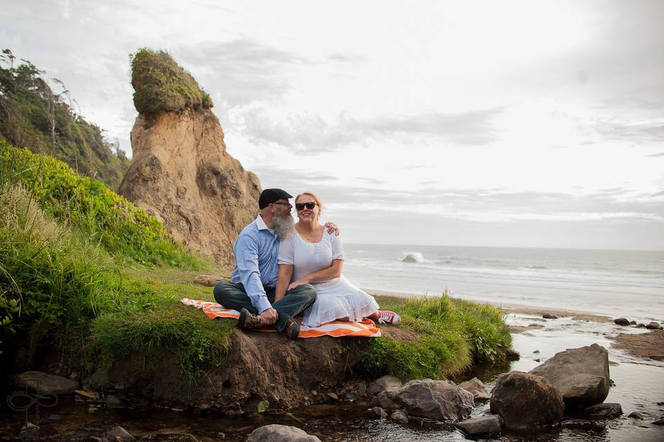 Hug Point elopement