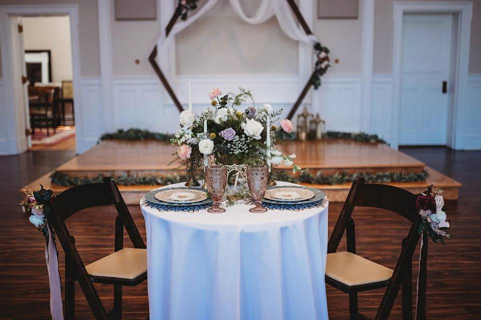 Sweetheart table