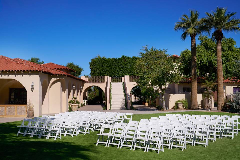 Outdoor ceremony