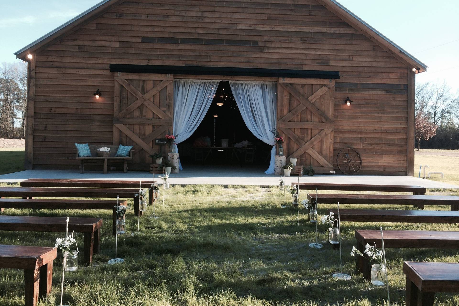 Southerlyn Farms - Barn & Farm Weddings - Holly Hill, SC - WeddingWire