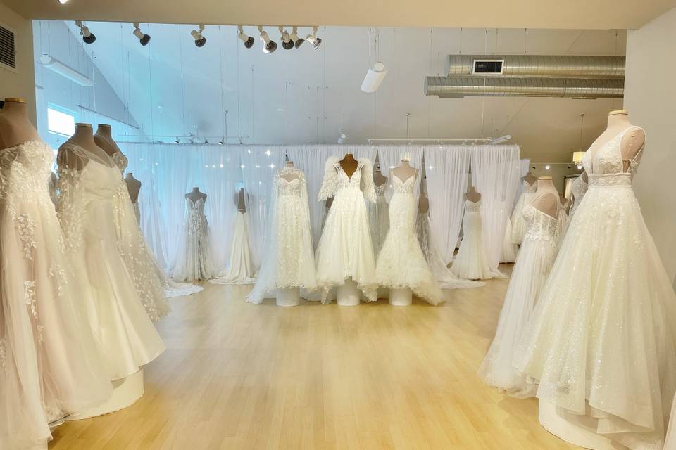 Kalamazoo, MI bridal boutique and wedding dress shop
