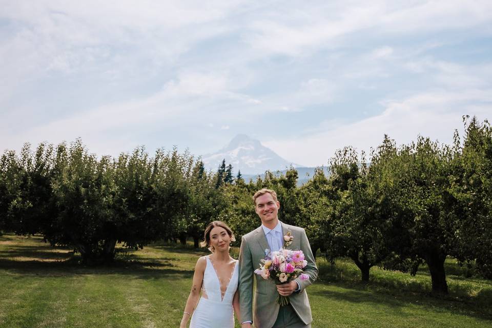 Mt. View Orchards Wedding