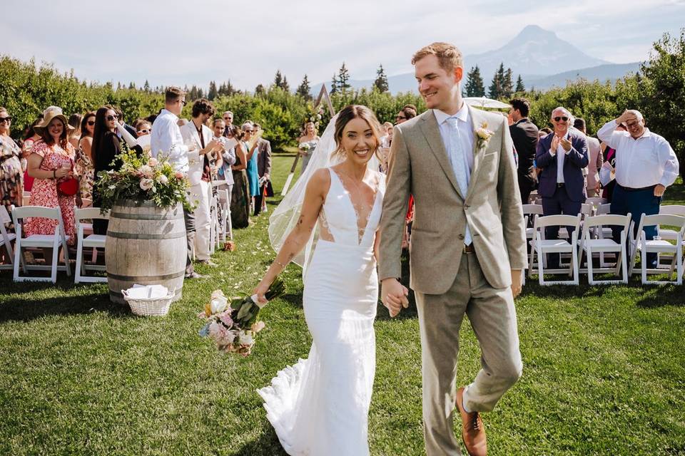 Mt. View Orchards Wedding