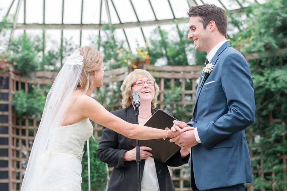 Chelsea Traurig & Alex Fortney, married by Rev. Marguerite Rafalko at Phipps Conservatory & Botanical Gardens in May 2016