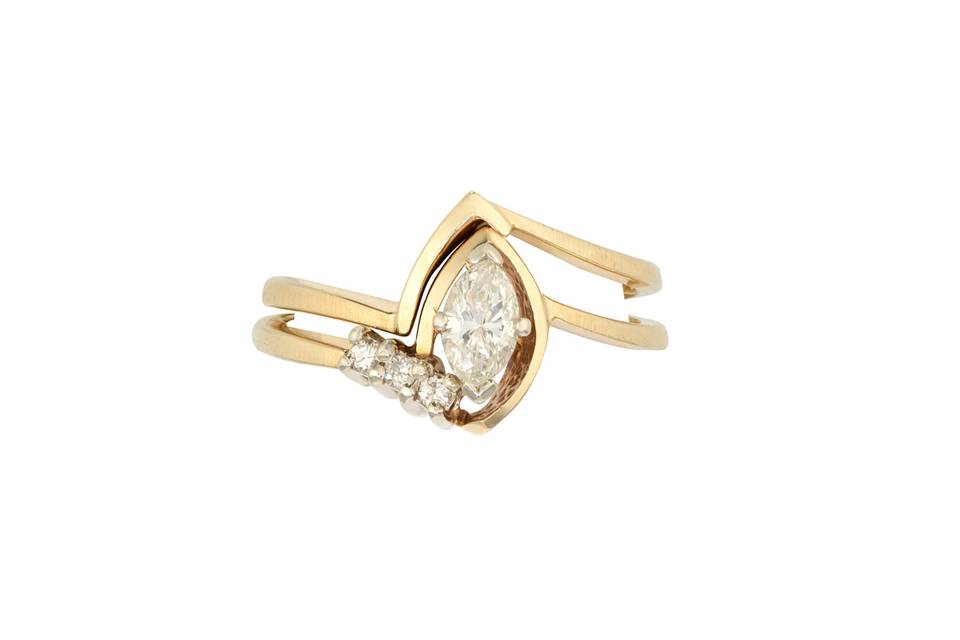 Marquise diamond ring set