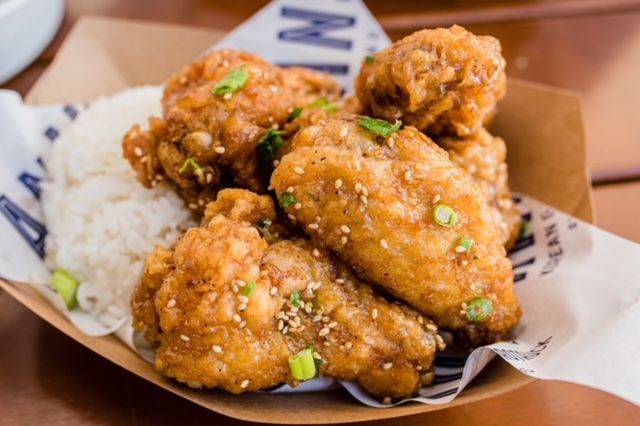 Wings with rice