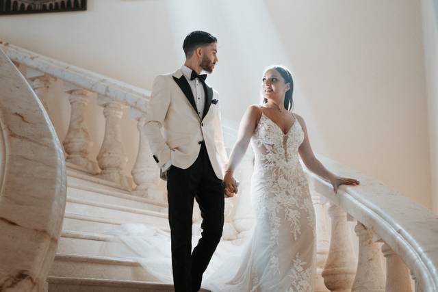 Newliweds Photo