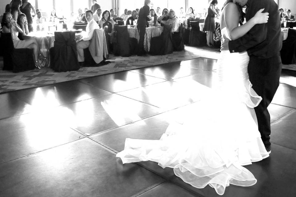 MONICA NEUMANN LUNARDI photo artist