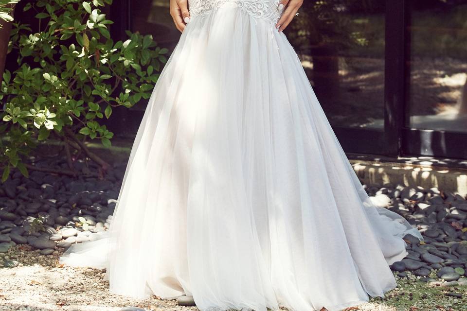 Simply Luxe Bridal