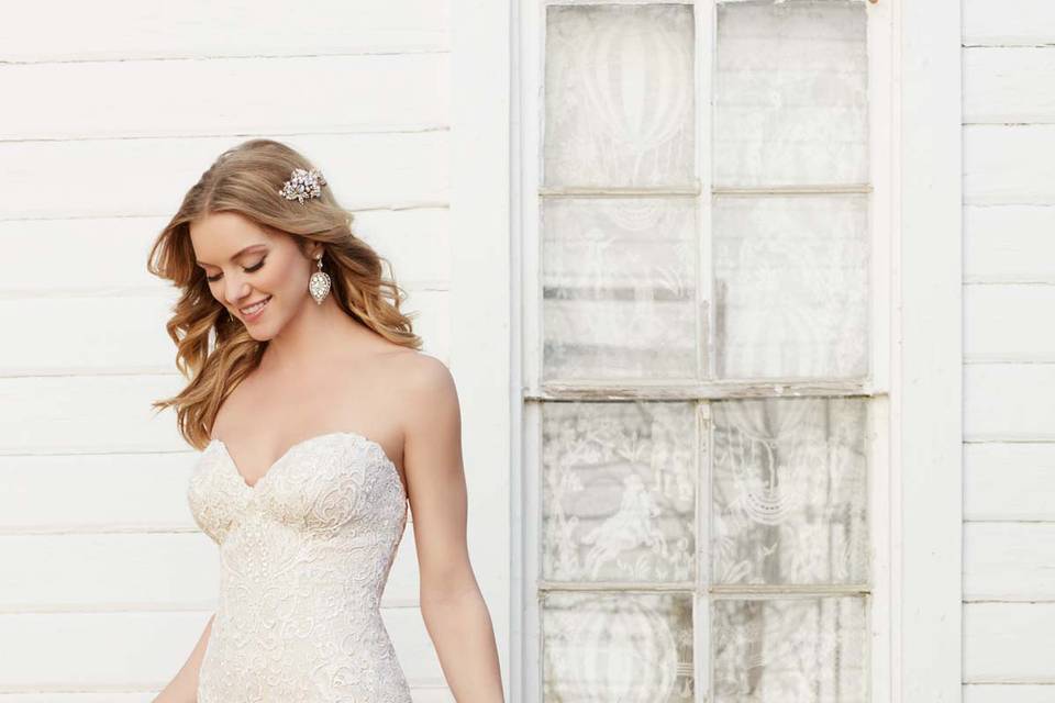 Simply Luxe Bridal